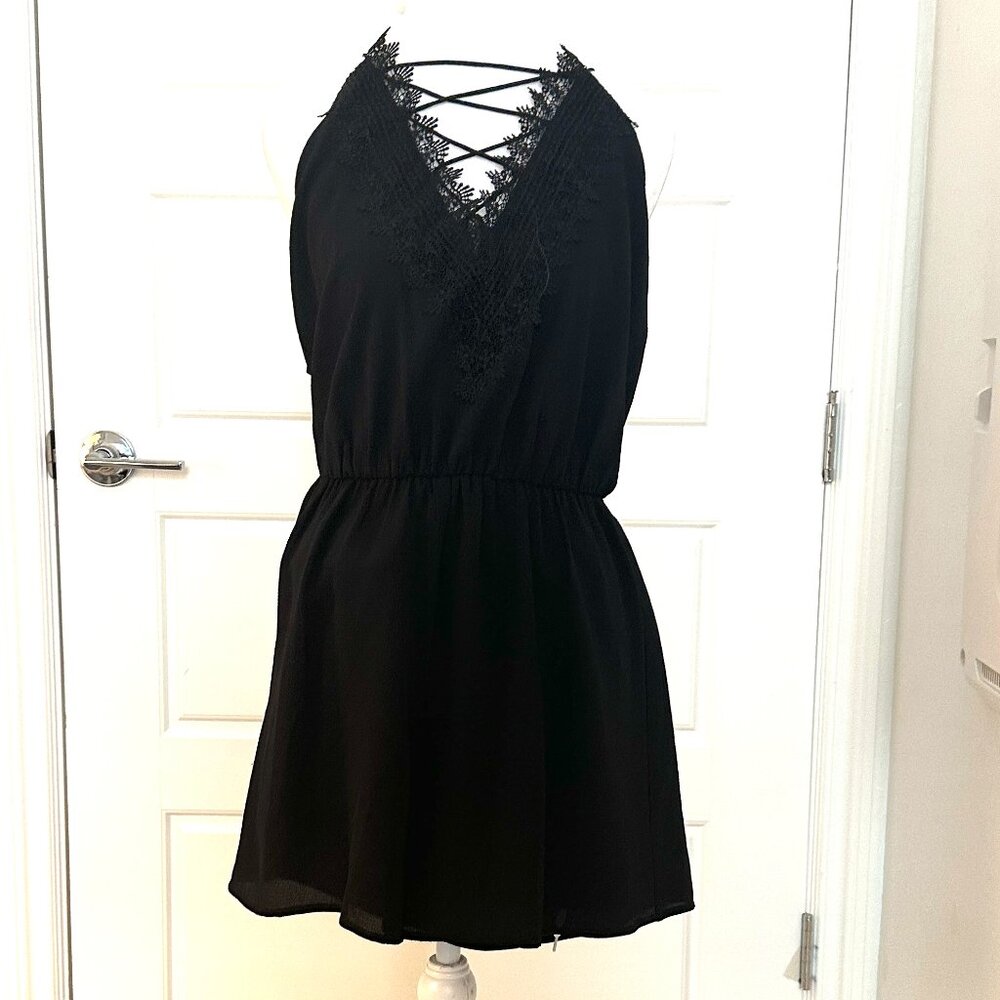 WAYF BLACK LACE ROMPER MEDIUM